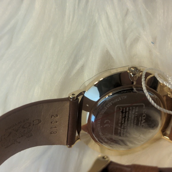 Coach new York gold tone 18 band - Picture 3 of 7